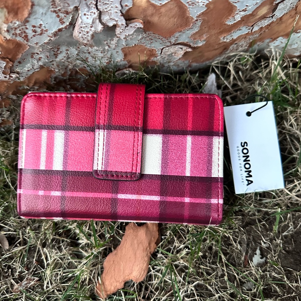 Beautiful red Sonoma wallet